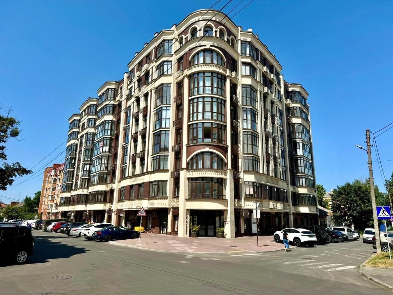 Дизайнерская квартира в элитном доме в центре Полтавы Полтава Екстер'єр фото